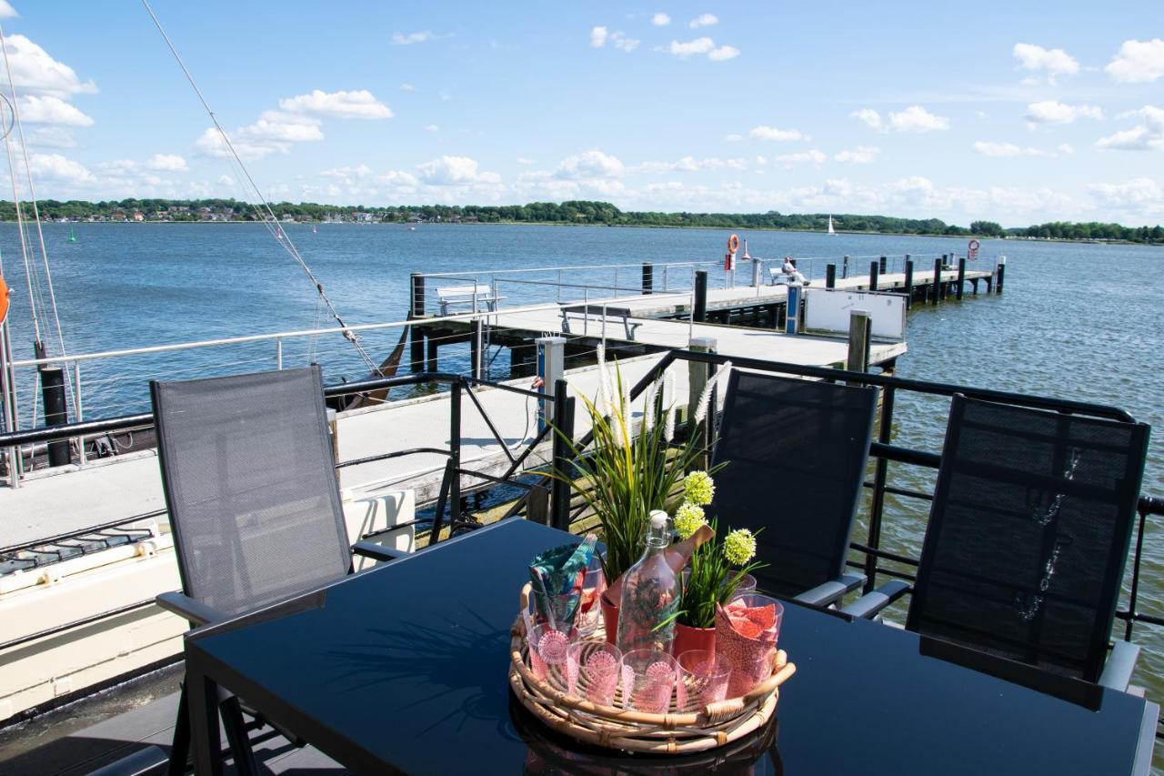Island-Dreams Hausboot Cecilie Apartment Schleswig Bagian luar foto