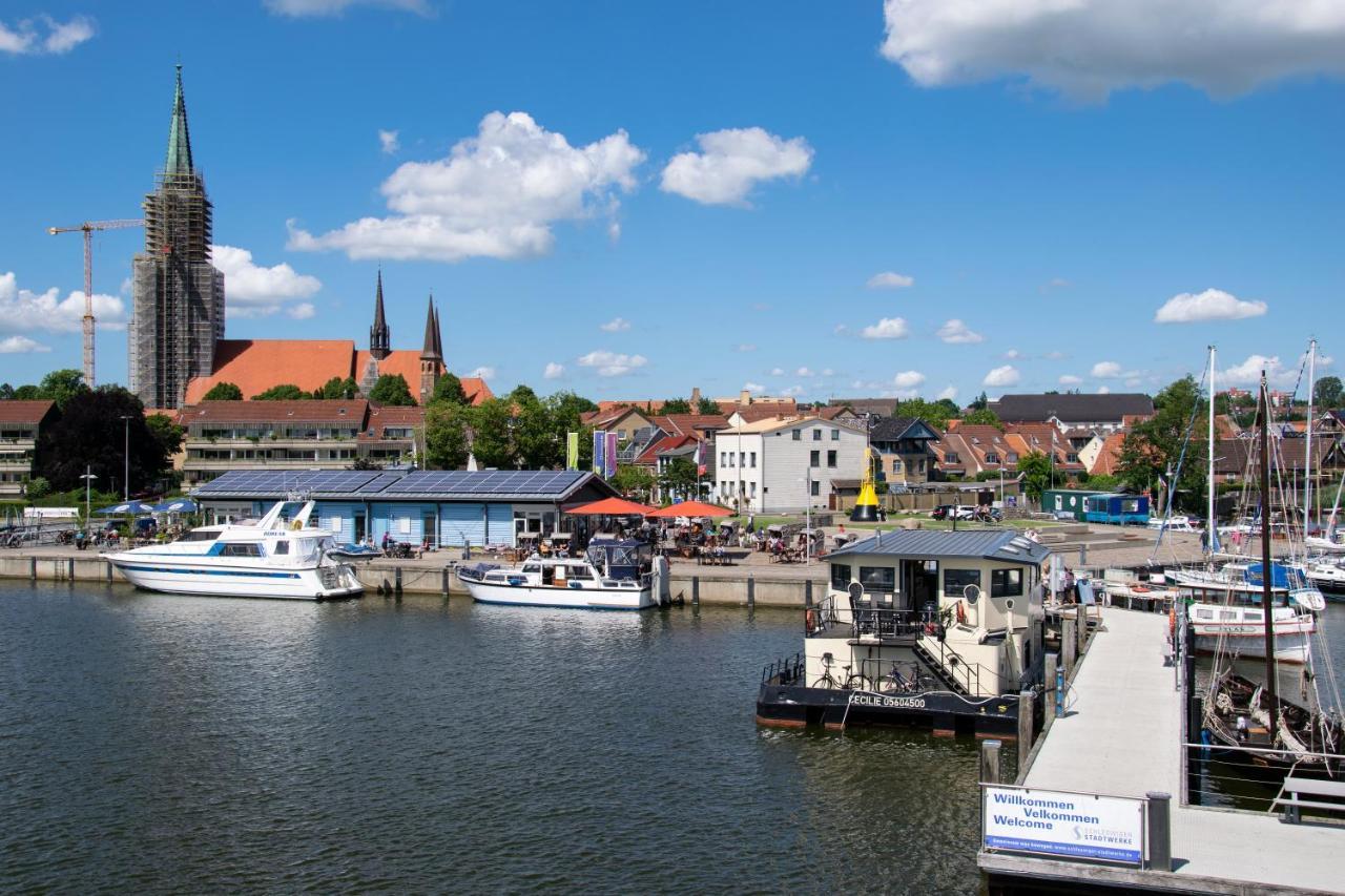 Island-Dreams Hausboot Cecilie Apartment Schleswig Bagian luar foto